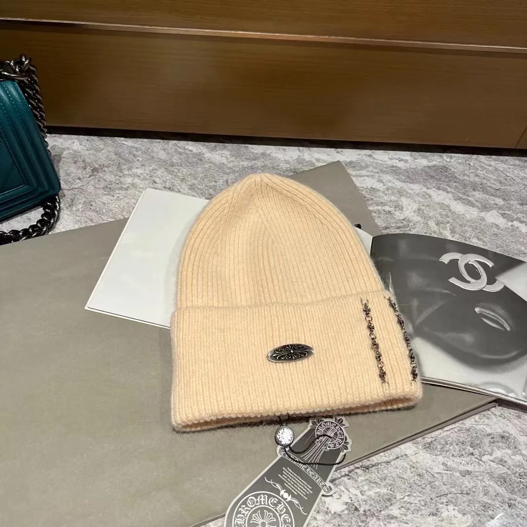Crow Heart Rabbit Fur Knitted Hat